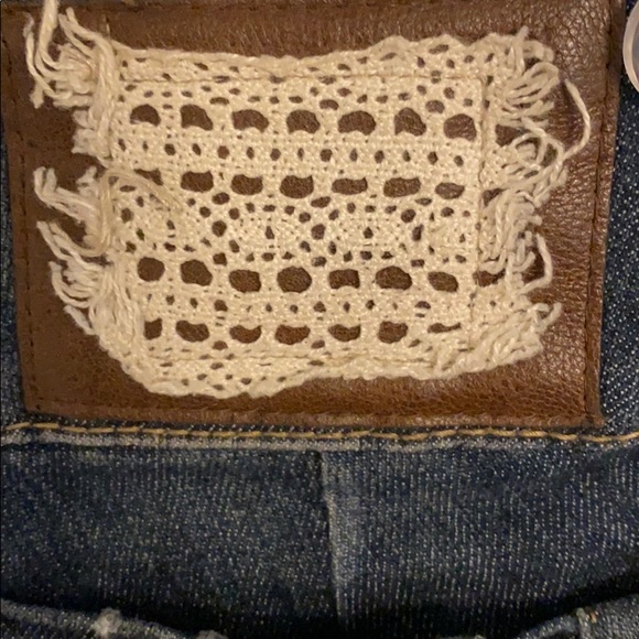 Jeans - Picture 5 of 6